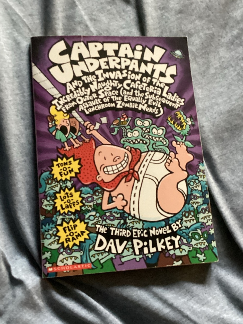 Captain Underpants Book Cover